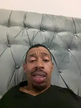 fitsexyman online show from January 10, 2026, 7:59 pm