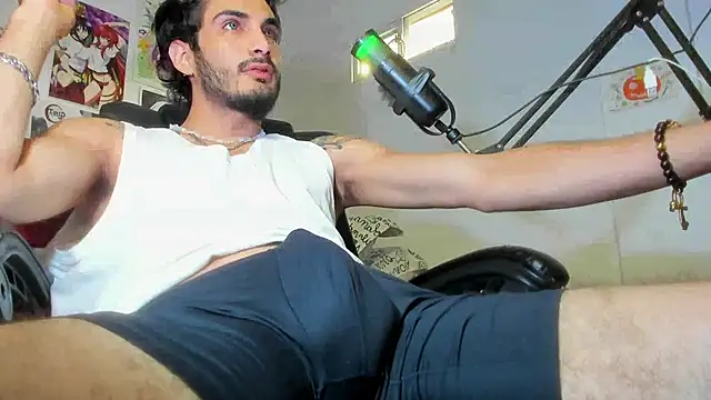 Snapshot of LovexJuxn_ chatting on November 13, 2025, 3:22 pm LovexJuxn online show from November 13, 2025, 3:22 pm