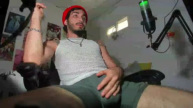 Snapshot of LovexJuxn_ chatting on November 20, 2025, 6:29 pm LovexJuxn online show from November 20, 2025, 6:29 pm