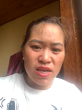 Snapshot of tuyetnhi-00 chatting on September 10, 2025, 3:06 am tuyetnhi-00 online show from September 10, 2025, 3:06 am