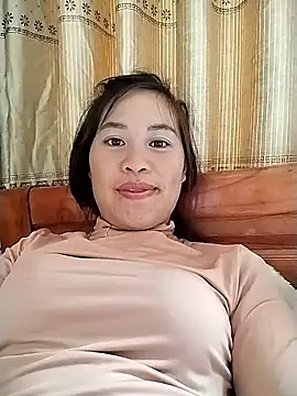 Snapshot of tuyetnhi-00 chatting on November 1, 2025, 5:09 am tuyetnhi-00 online show from November 1, 2025, 5:09 am