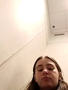 Snapshot of freakylittlebitch69 chatting on September 20, 2025, 2:01 am freakylittlebitch69 online show from September 20, 2025, 2:01 am