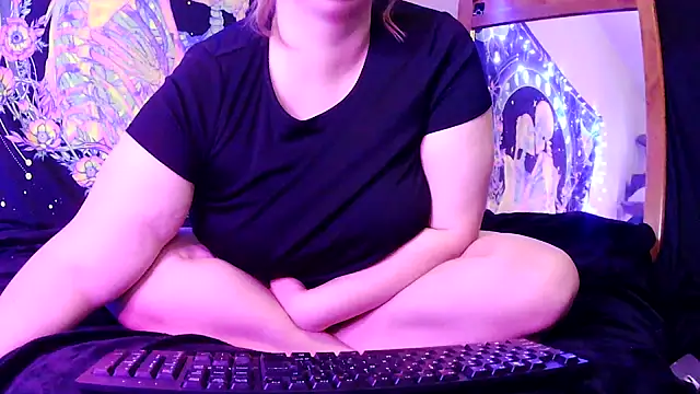Snapshot of Princessblazed444 chatting on June 19, 2026, 5:50 pm Princessblazed444 online show from June 19, 2026, 5:50 pm