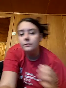 Snapshot of YoungLiisaxx chatting on October 10, 2025, 6:23 am YoungLiisaxx online show from October 10, 2025, 6:23 am