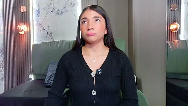 Aurora jones11 online show from November 15, 2025, 1:03 am