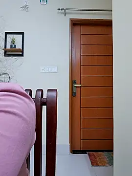 ariya-03 online show from November 1, 2025, 5:42 am