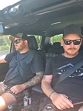 brokecountrylads online show from February 5, 2026, 1:43 am