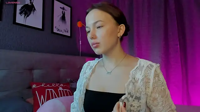 Maria Solis online show from January 15, 2026, 12:04 am