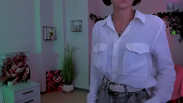 gloria bubble online show from July 28, 2026, 1:43 pm