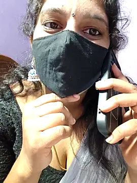 luci-queen online show from September 13, 2025, 3:12 pm