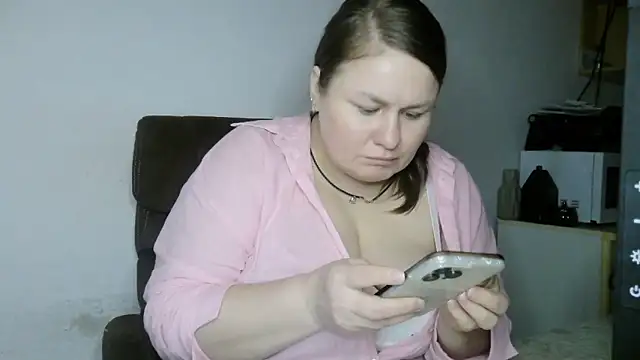 MartaXLove online show from April 15, 2026, 7:58 pm