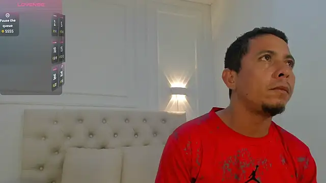 charlotte dante212 online show from March 29, 2026, 4:12 am