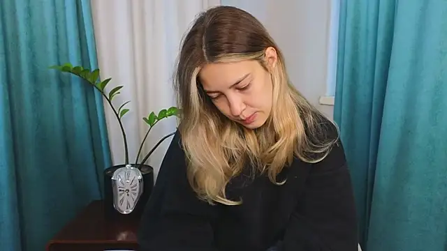 AngelicRice online show from September 13, 2025, 11:10 am