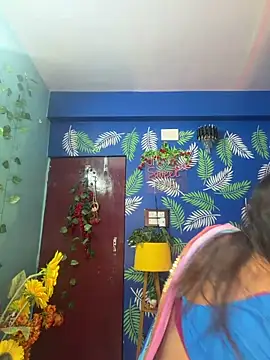 V-Hot-Sweti online show from March 26, 2026, 6:13 pm