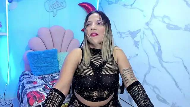 tiana breeze online show from September 14, 2025, 1:38 am