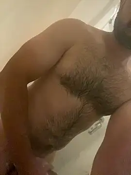 Agusmini online show from March 20, 2026, 1:54 am