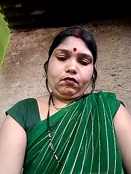 Snapshot of Rashili_jaan chatting on March 21, 2026, 9:36 am Rashili jaan online show from March 21, 2026, 9:36 am