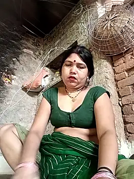 Snapshot of Rashili_jaan chatting on June 13, 2026, 1:36 am Rashili jaan online show from June 13, 2026, 1:36 am