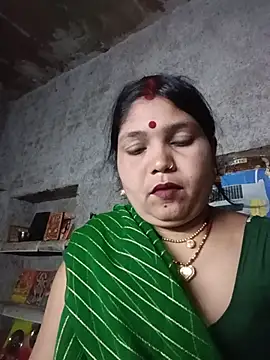 Snapshot of Rashili_jaan chatting on June 18, 2026, 4:00 pm Rashili jaan online show from June 18, 2026, 4:00 pm