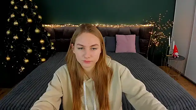 MilaAddams online show from December 23, 2025, 6:44 am