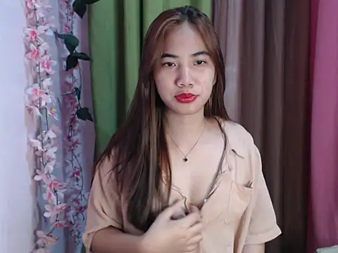 Snapshot of Shy_SexyLady chatting on February 15, 2026, 1:31 pm Shy SexyLady online show from February 15, 2026, 1:31 pm