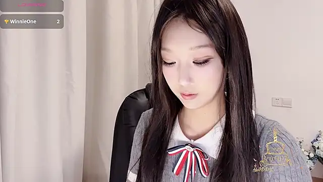 Winnie666- online show from October 13, 2025, 3:12 pm