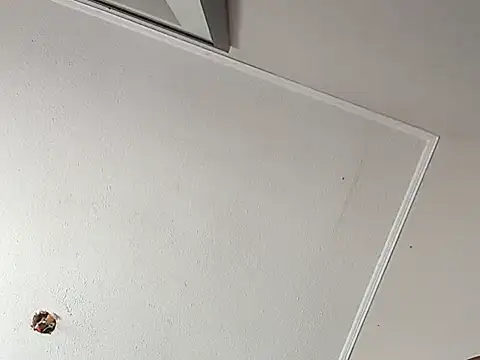 Snapshot of Dmoore97 chatting on February 27, 2026, 2:39 pm Dmoore97 online show from February 27, 2026, 2:39 pm