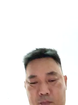 Snapshot of NguyenTrungHieu81 chatting on May 17, 2026, 6:55 am NguyenTrungHieu81 online show from May 17, 2026, 6:55 am