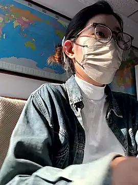 Lulu125216 online show from October 22, 2025, 5:08 am