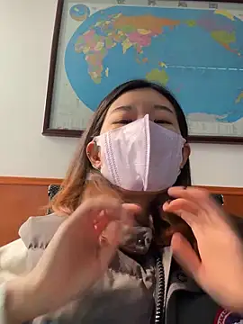 Lulu125216 online show from October 27, 2025, 4:27 am