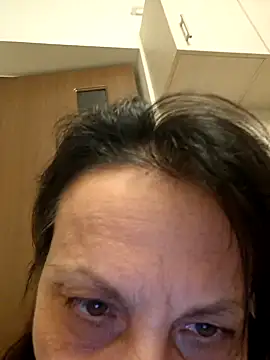 Snapshot of jessyca_ chatting on October 6, 2025, 8:28 pm jessyca online show from October 6, 2025, 8:28 pm