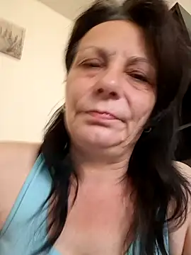 Snapshot of jessyca_ chatting on October 21, 2025, 8:15 am jessyca online show from October 21, 2025, 8:15 am