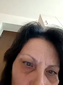 Snapshot of jessyca_ chatting on November 5, 2025, 8:25 am jessyca online show from November 5, 2025, 8:25 am