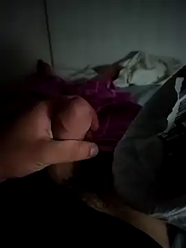 Yazaza1999 online show from September 20, 2025, 12:11 am