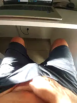 Snapshot of hpp66 chatting on April 10, 2026, 4:55 pm hpp66 online show from April 10, 2026, 4:55 pm