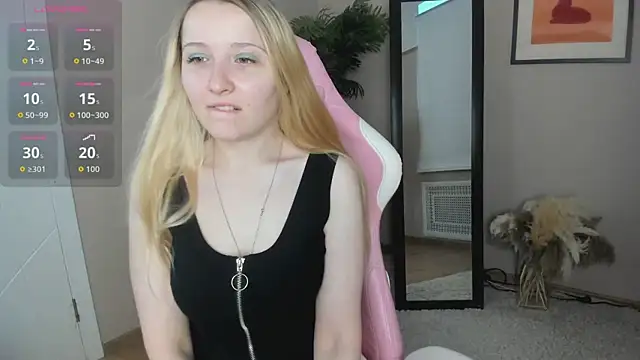 Snapshot of Milana_Key chatting on September 9, 2025, 7:30 am Milana Key online show from September 9, 2025, 7:30 am