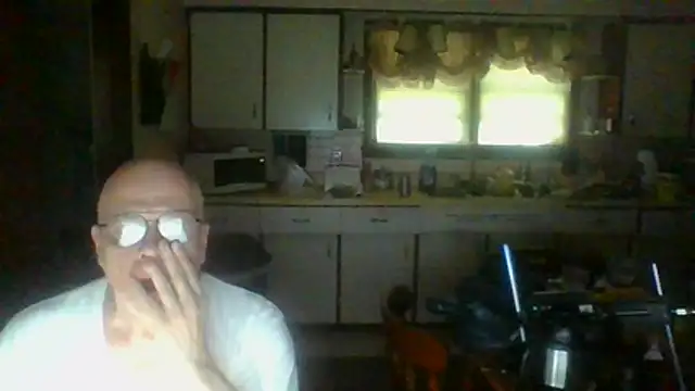 Snapshot of mapsterdaman chatting on July 16, 2026, 9:32 pm mapsterdaman online show from July 16, 2026, 9:32 pm