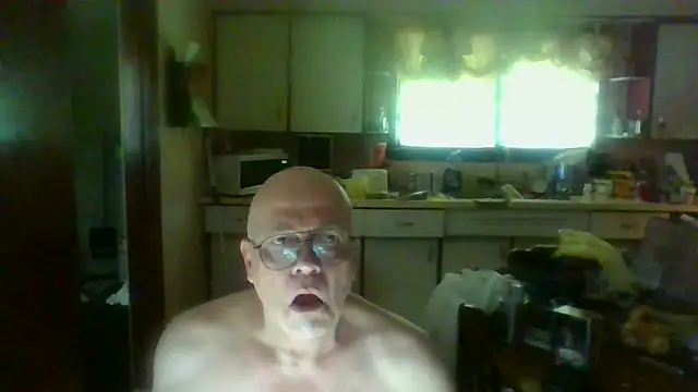 Snapshot of mapsterdaman chatting on July 30, 2026, 7:46 pm mapsterdaman online show from July 30, 2026, 7:46 pm