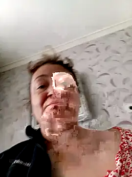  ateslisinirsiz  online show from September 27, 2025, 5:23 am