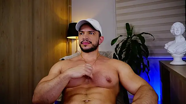 Snapshot of Erick_Thompsonx chatting on October 30, 2025, 10:21 pm Erick Thompsonx online show from October 30, 2025, 10:21 pm