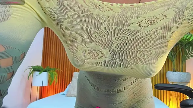 amberboss  online show from September 8, 2025, 7:13 pm