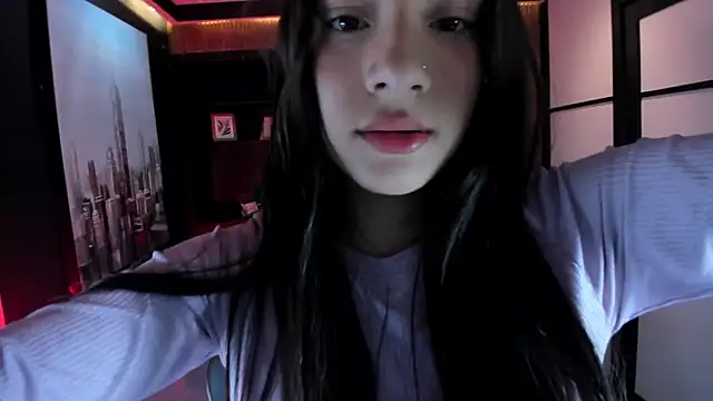 Snapshot of AlliceCopper chatting on October 18, 2025, 1:45 pm AlliceCopper online show from October 18, 2025, 1:45 pm