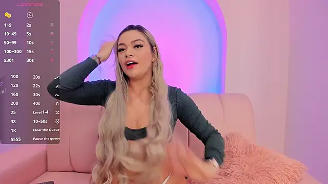 milaowens online show from March 30, 2026, 7:42 am