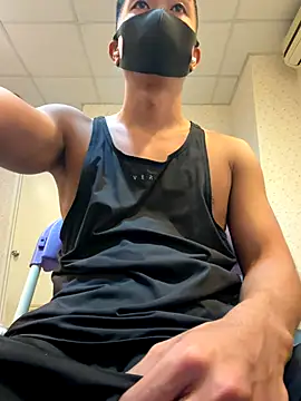 black xun online show from October 7, 2025, 3:31 pm