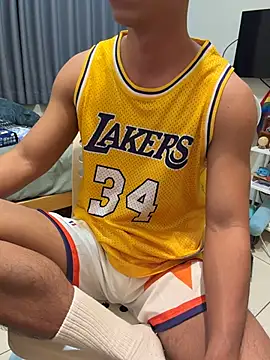 black xun online show from April 19, 2026, 12:37 pm