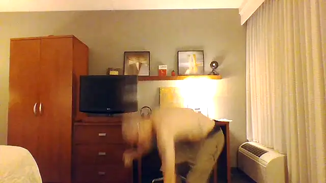 Snapshot of WWGD69 chatting on September 17, 2025, 7:59 pm WWGD69 online show from September 17, 2025, 7:59 pm