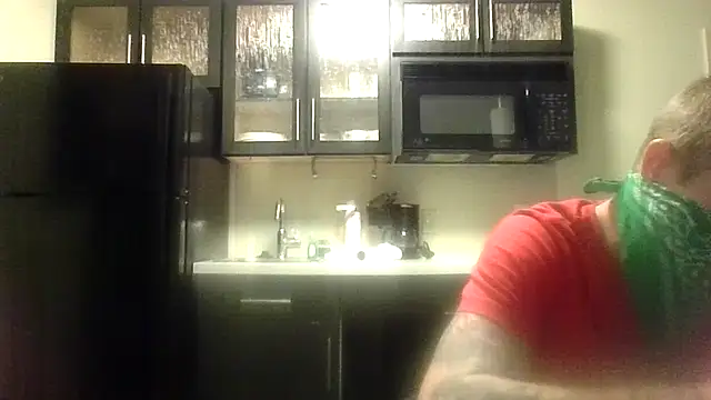 Snapshot of WWGD69 chatting on October 15, 2025, 12:05 pm WWGD69 online show from October 15, 2025, 12:05 pm