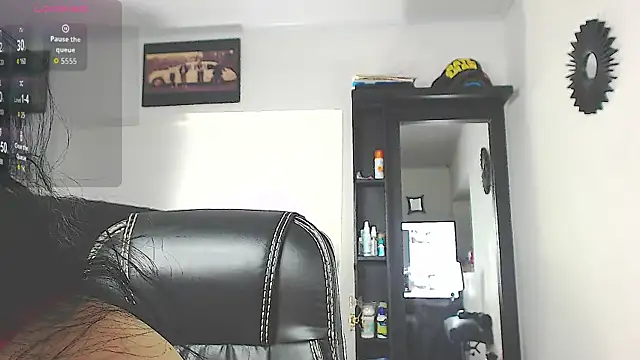 Vicky hotmilf online show from January 14, 2026, 9:15 am