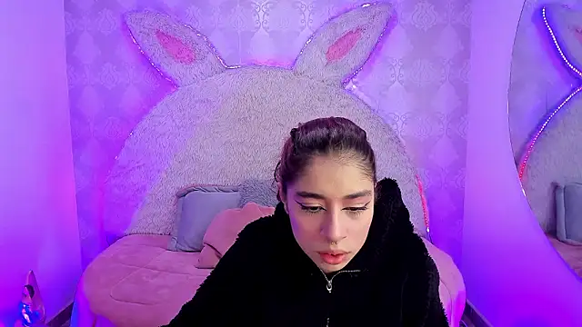 Gaby louse online show from February 11, 2026, 7:19 pm