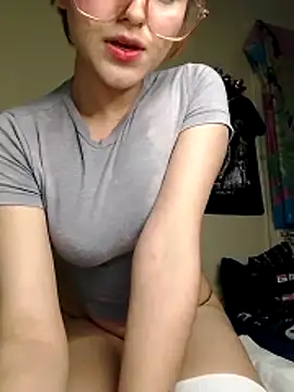 Snapshot of elizabeth05 chatting on October 19, 2025, 11:38 pm elizabeth05 online show from October 19, 2025, 11:38 pm